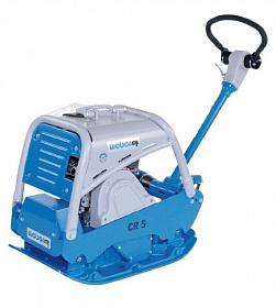 На сайте Трейдимпорт можно недорого купить Виброплита дизельная реверсивная WEBER MT CR 5. 