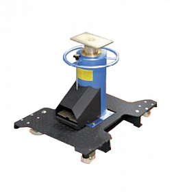 На сайте Трейдимпорт можно недорого купить Универсальный напольный домкрат MAHA MАH-Z 16.5/120. 